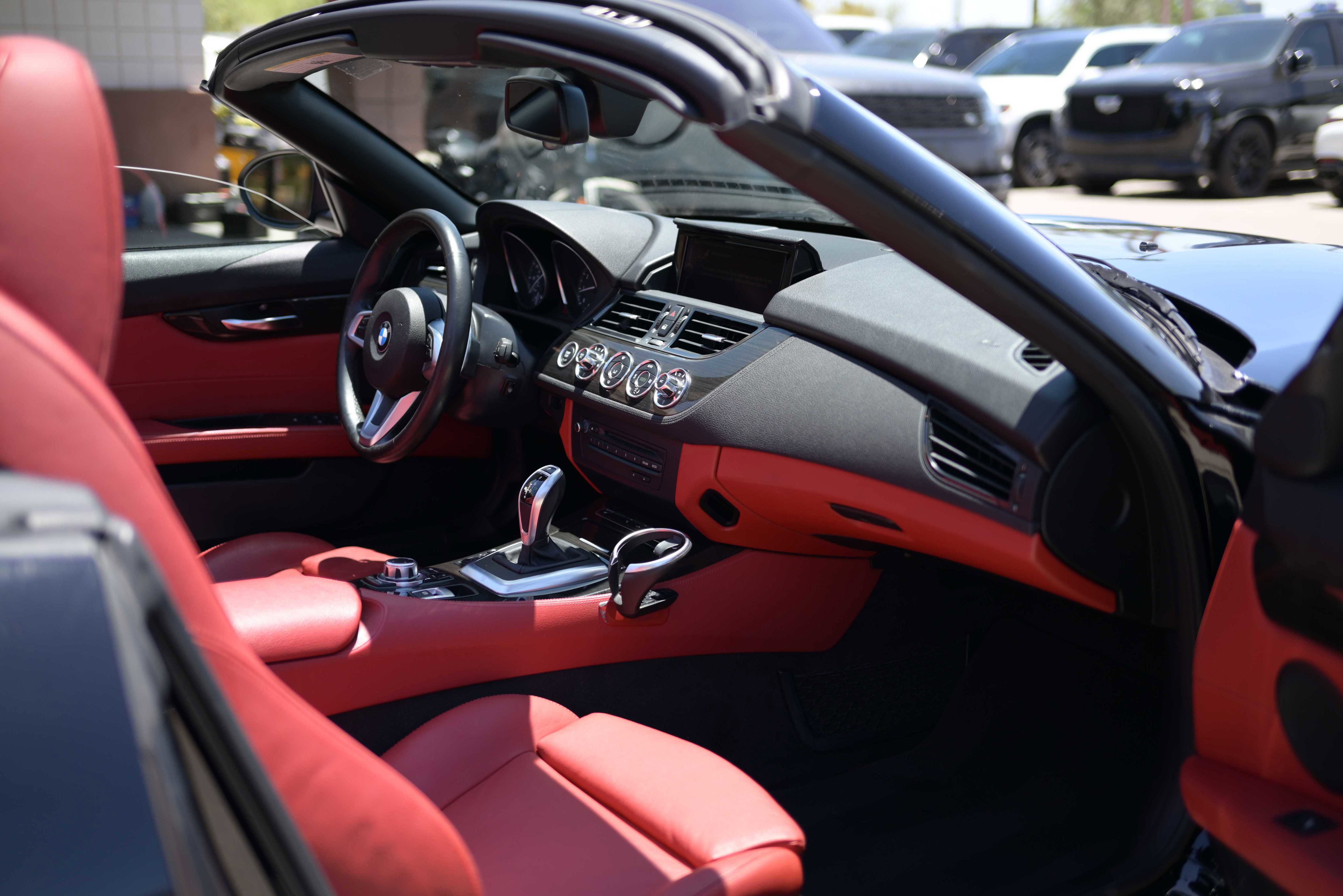 Used 2016 BMW Z4 sDrive28i RWD image 19