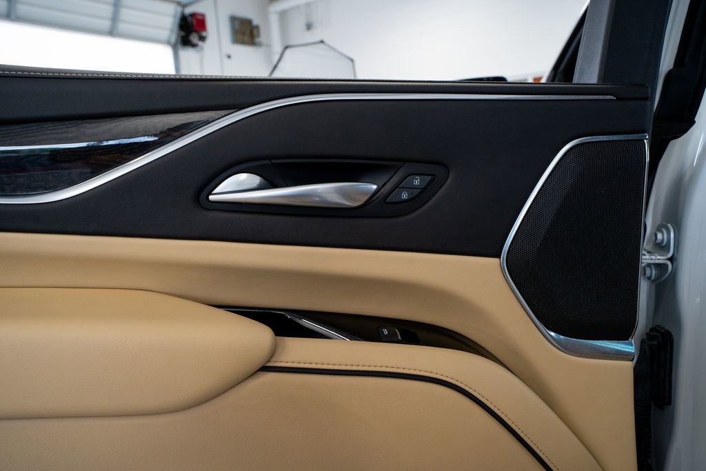 Used 2021 Cadillac Escalade Premium Luxury image 50