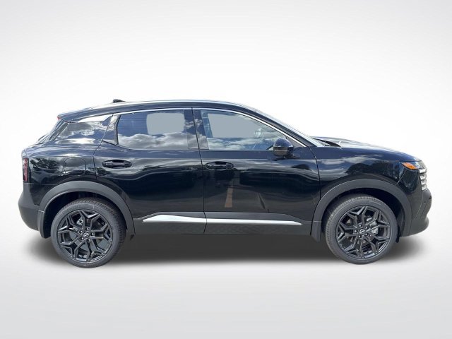 New 2027 Nissan Kicks SR FWD image 10
