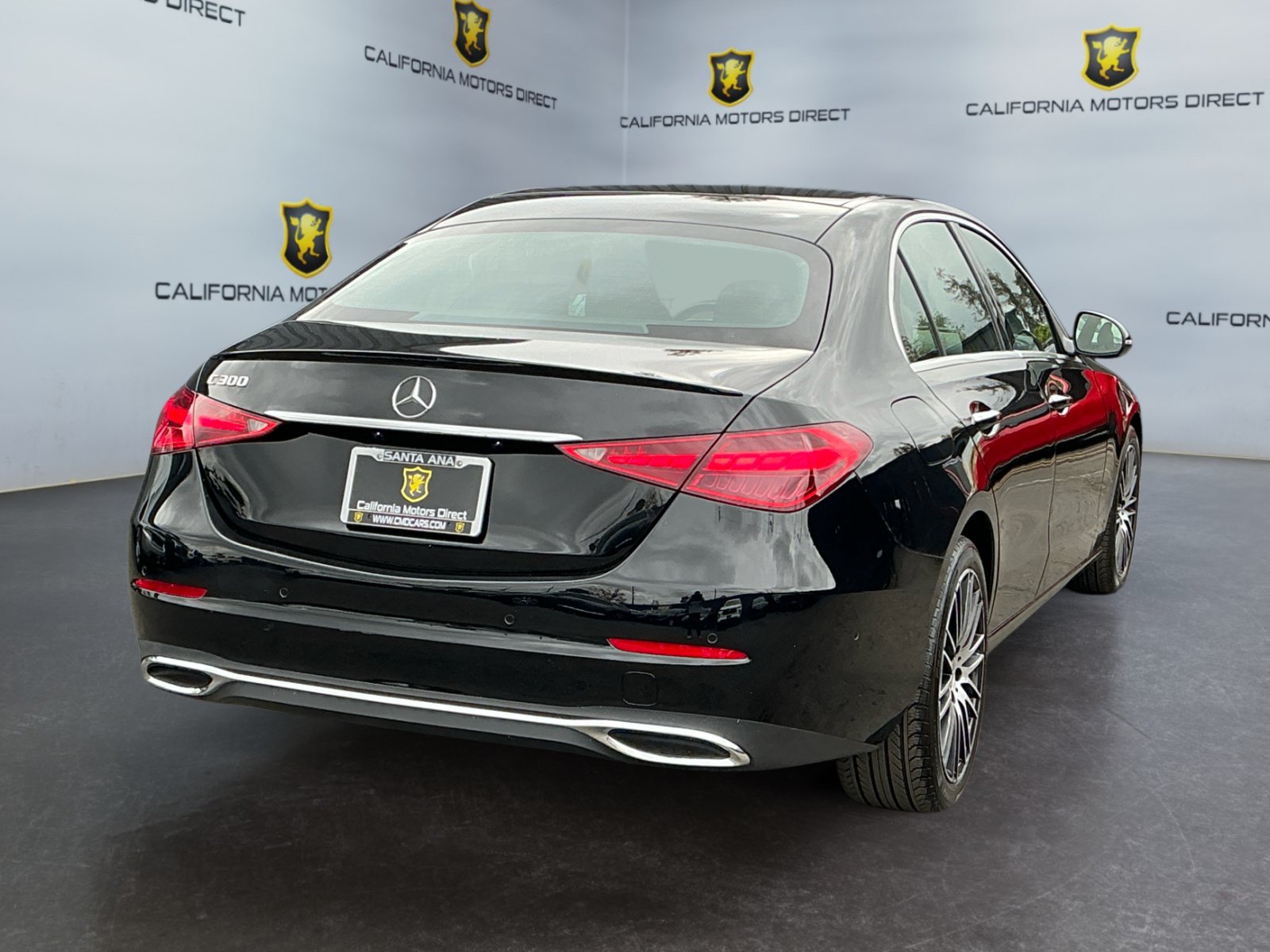 Used 2025 Mercedes-Benz C 300 Sedan image 5