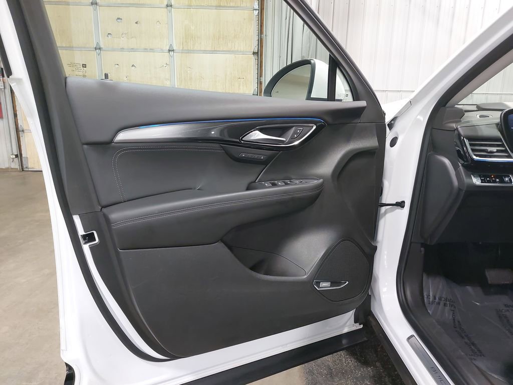 Used 2025 Buick Envision Preferred image 27