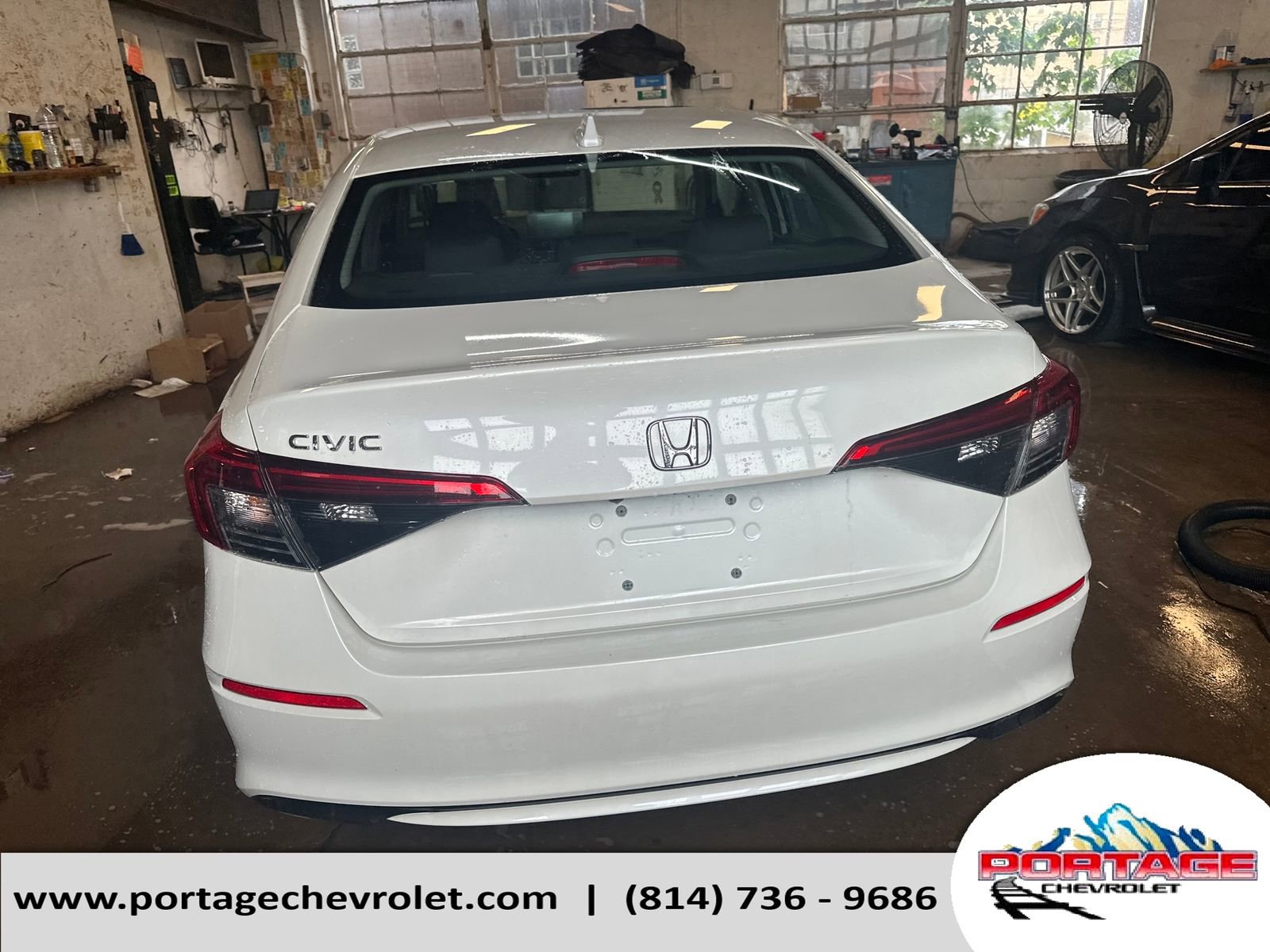 Used 2023 Honda Civic LX image 4