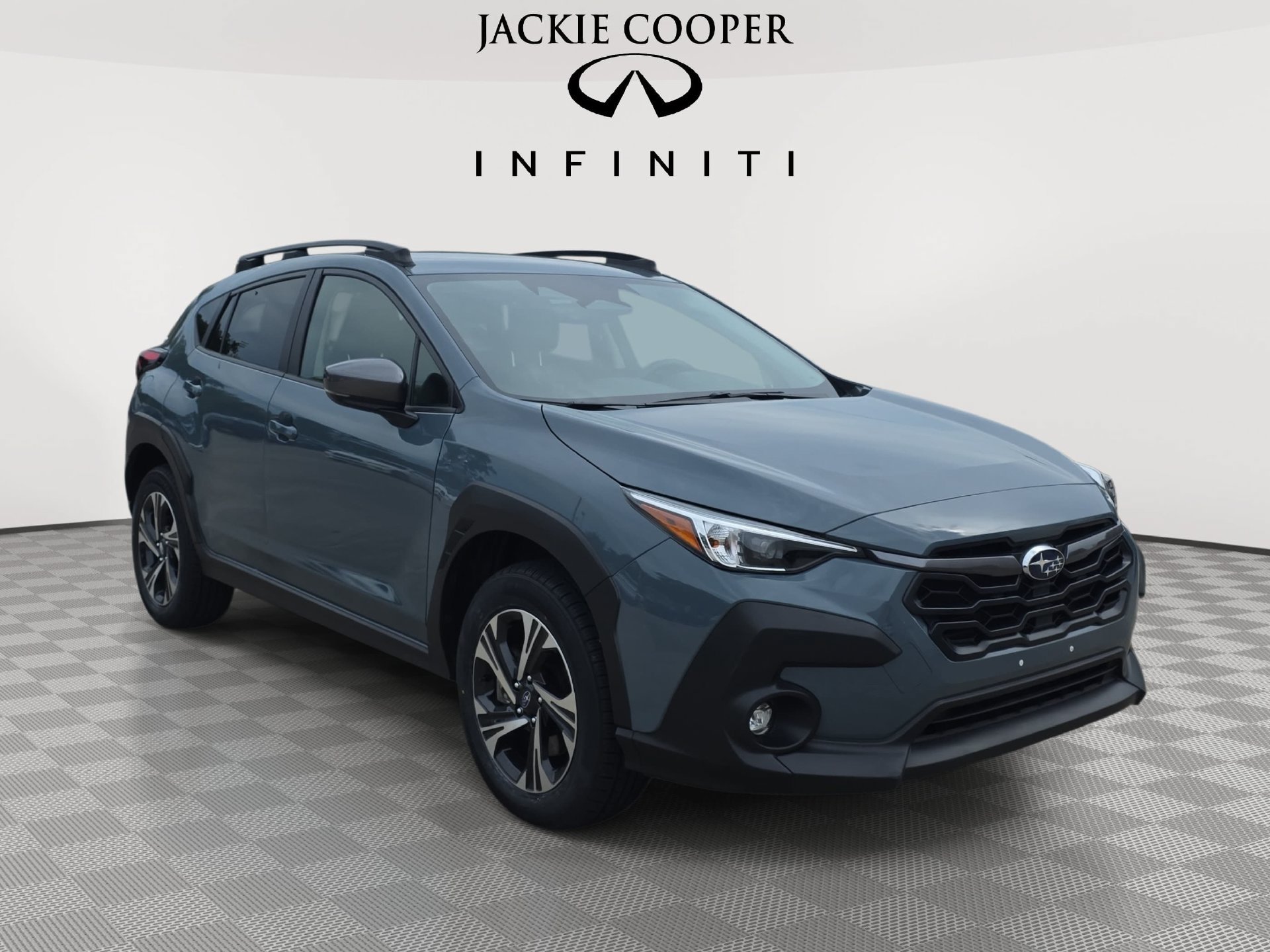 Used 2024 Subaru Crosstrek 2.0i Premium AWD/4WD image 3