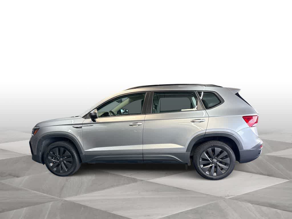 Used 2023 Volkswagen Taos S FWD image 5