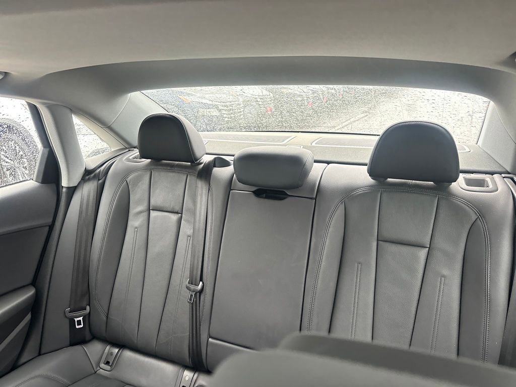 Used 2018 Audi A4 2.0T Ultra Premium Plus w/ Premium Plus Package image 19