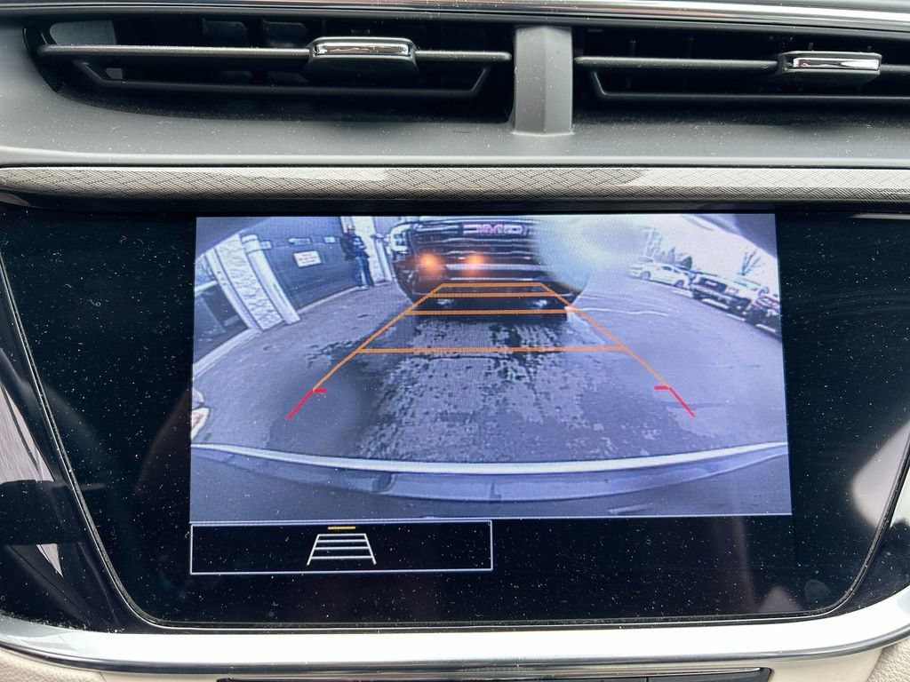 Used 2023 Buick Encore GX Preferred w/ Cold Weather Comfort Package AWD/4WD image 18