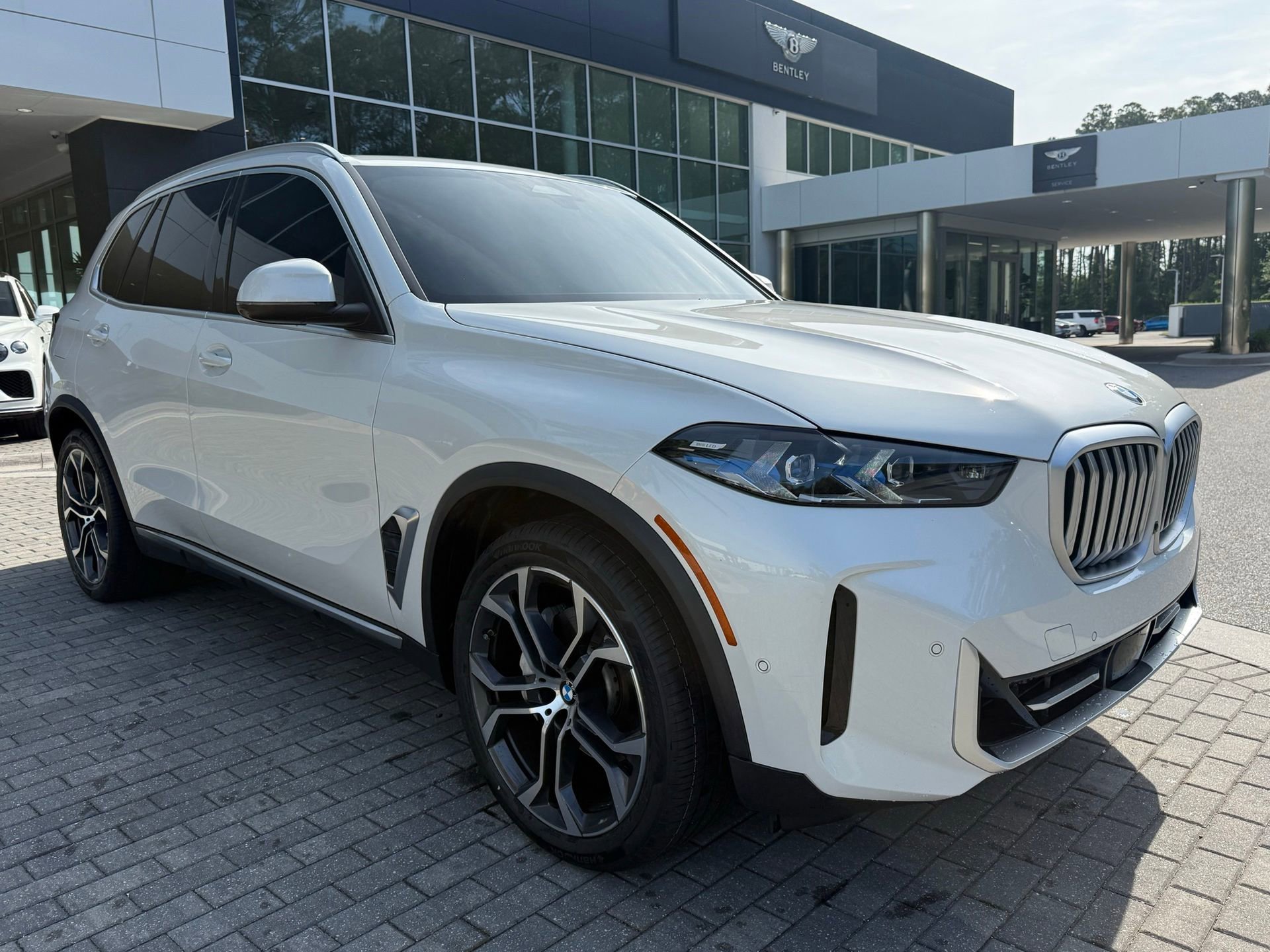 Used 2024 BMW X5 sDrive40i w/ Premium Package RWD image 7