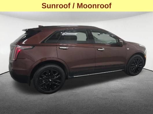 Used 2022 Cadillac XT5 Premium Luxury w/ LPO, ONYX Package AWD/4WD image 5