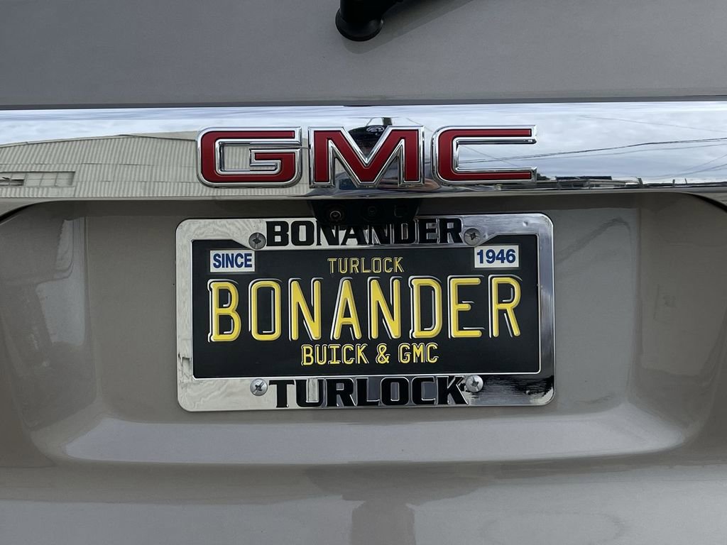 Used 2022 GMC Acadia Denali w/ Denali Ultimate Package FWD image 31