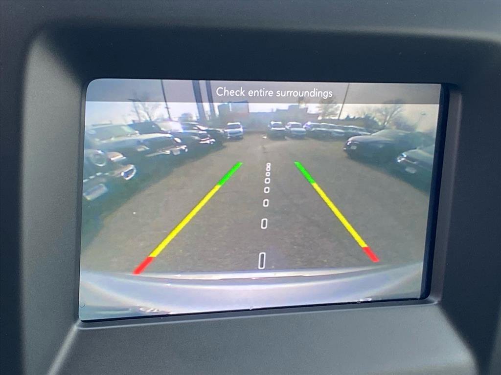 Used 2017 Jeep Compass Latitude w/ Popular Equipment Group image 16