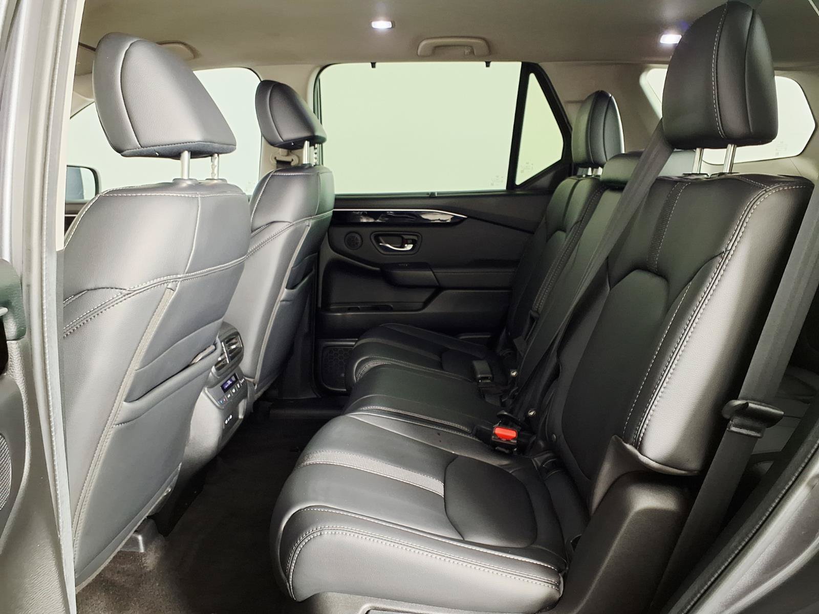 Used 2024 Honda Pilot EX-L image 14
