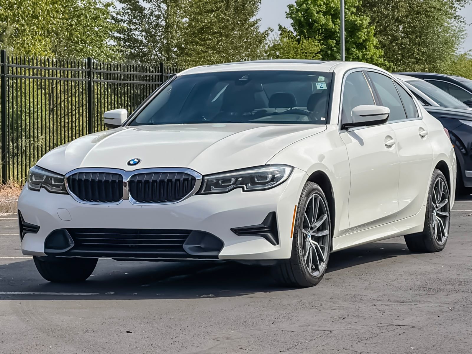 Used 2021 BMW 330i xDrive Sedan AWD/4WD image 8