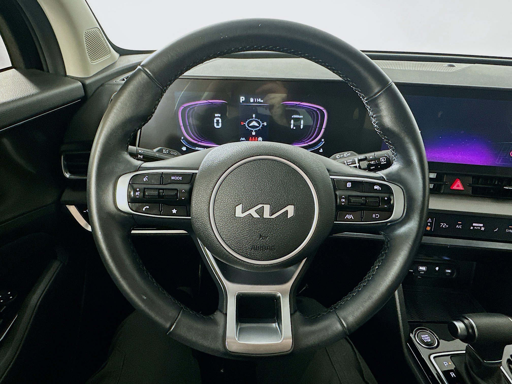 Certified 2025 Kia Sportage EX FWD image 11