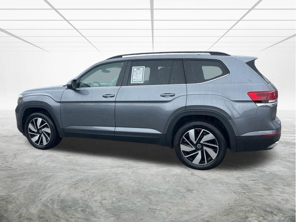 Used 2024 Volkswagen Atlas SE image 7