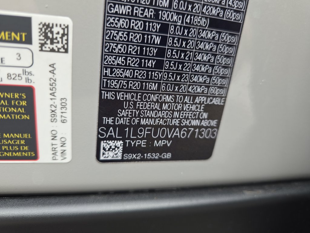 New 2027 Land Rover Range Rover Sport Dynamic SE AWD/4WD image 24