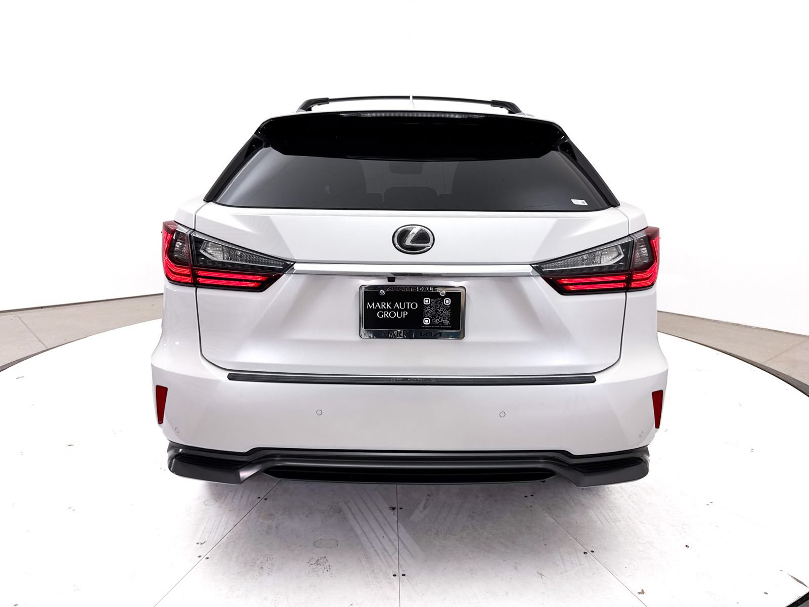 Used 2019 Lexus RX 450h AWD w/ Navigation Package image 17