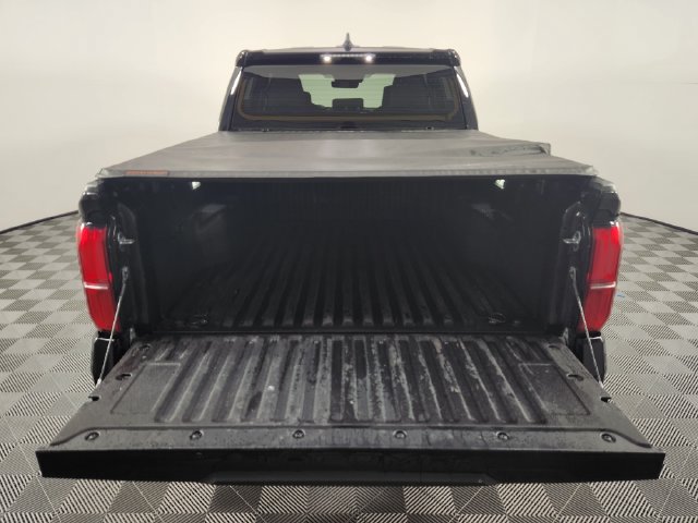Used 2024 Toyota Tacoma TRD Sport AWD/4WD image 19