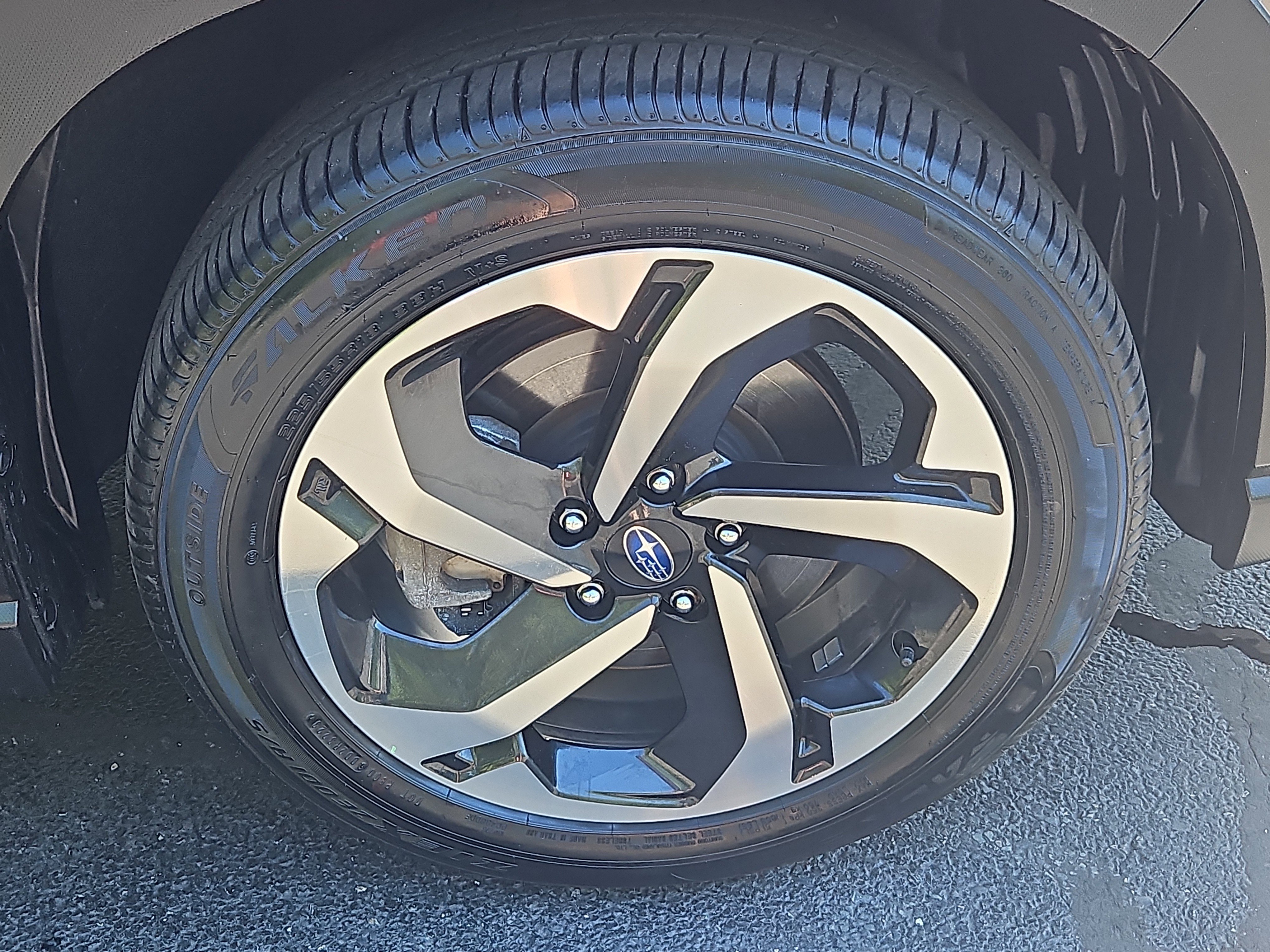 Certified 2024 Subaru Forester Touring AWD/4WD image 32
