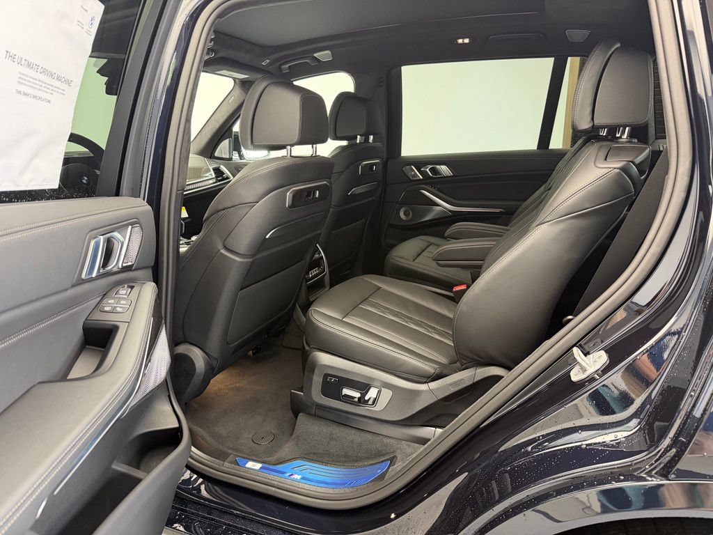New 2027 BMW X7 M60i AWD/4WD image 7