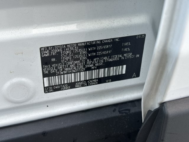 Used 2025 Toyota RAV4 XLE FWD image 34