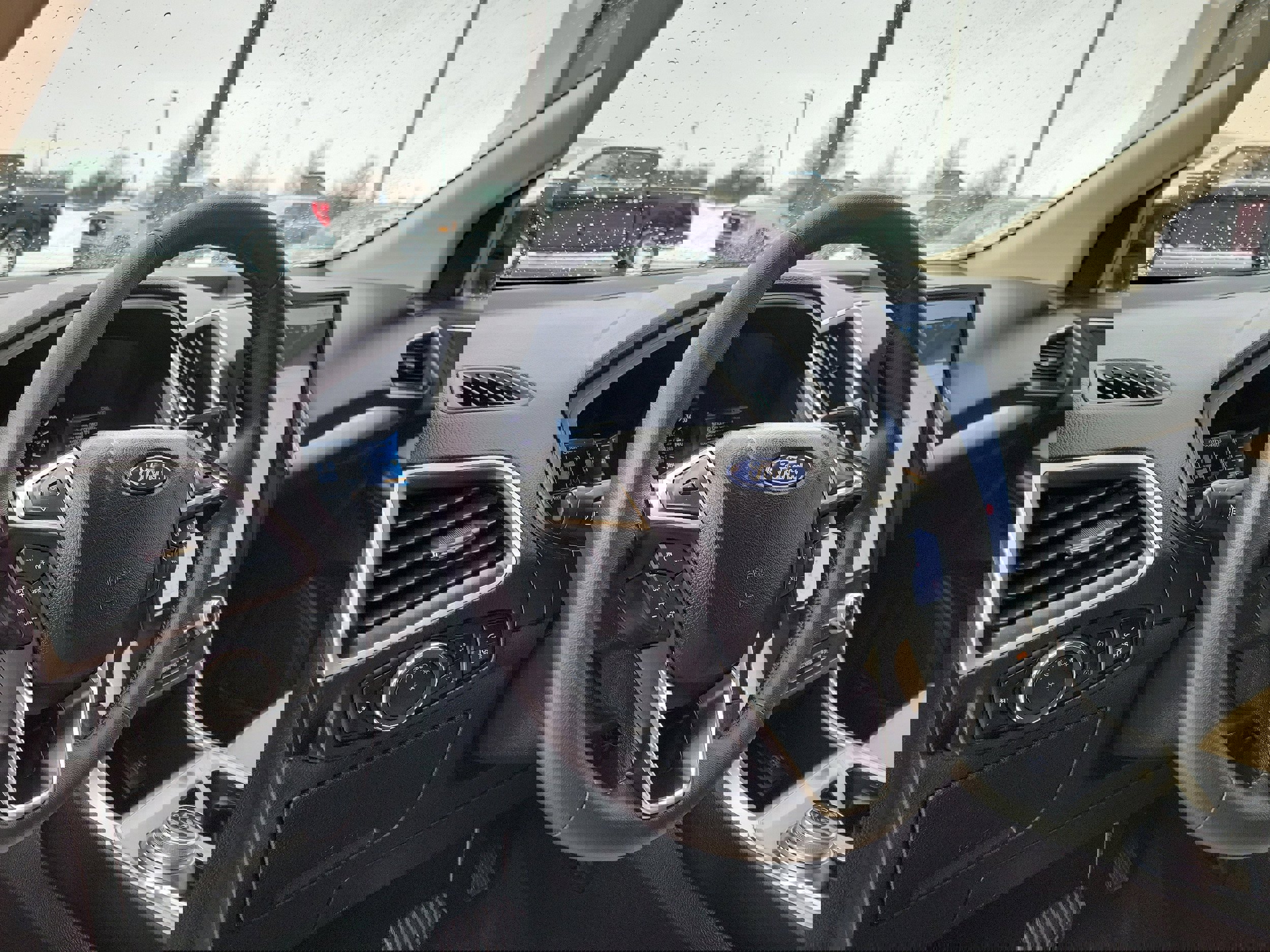 Used 2024 Ford Edge SEL w/ Convenience Package image 21