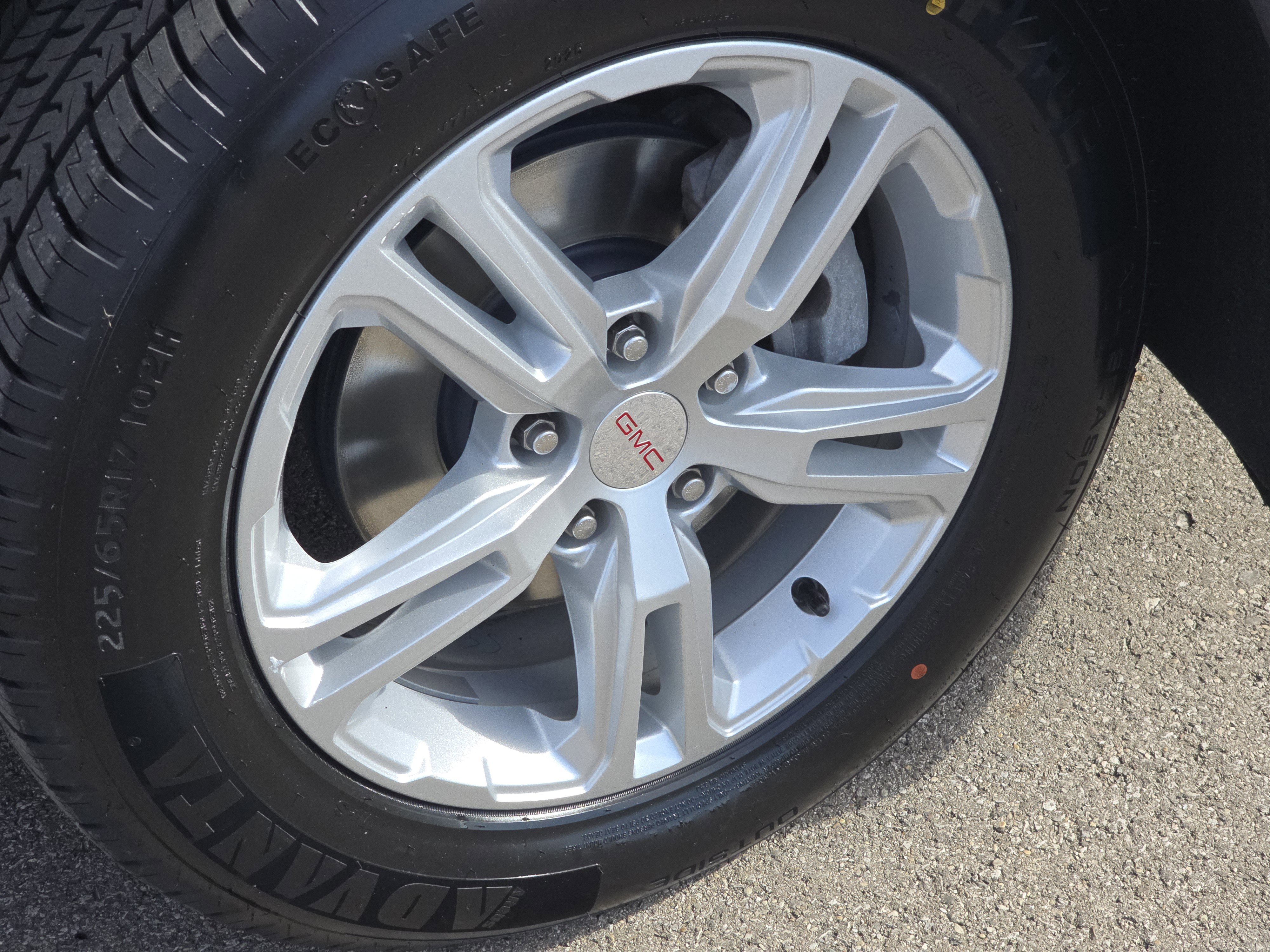 Used 2021 GMC Terrain SLE w/ Driver Convenience Package image 14