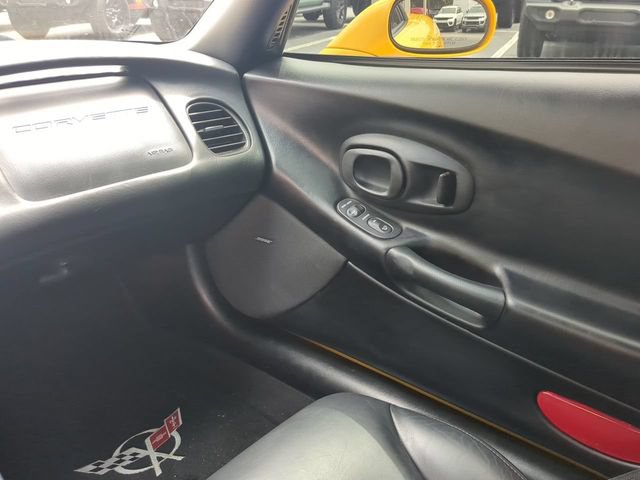 Used 2001 Chevrolet Corvette Z06 w/ Memory Pkg RWD image 17