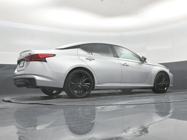 Used 2023 Nissan Altima 2.5 SR FWD image 47