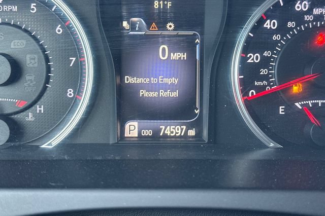Certified 2017 Toyota Camry SE FWD image 28