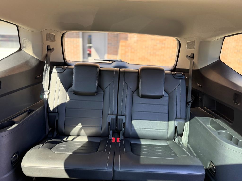 Used 2021 Volkswagen Atlas SEL Premium image 22