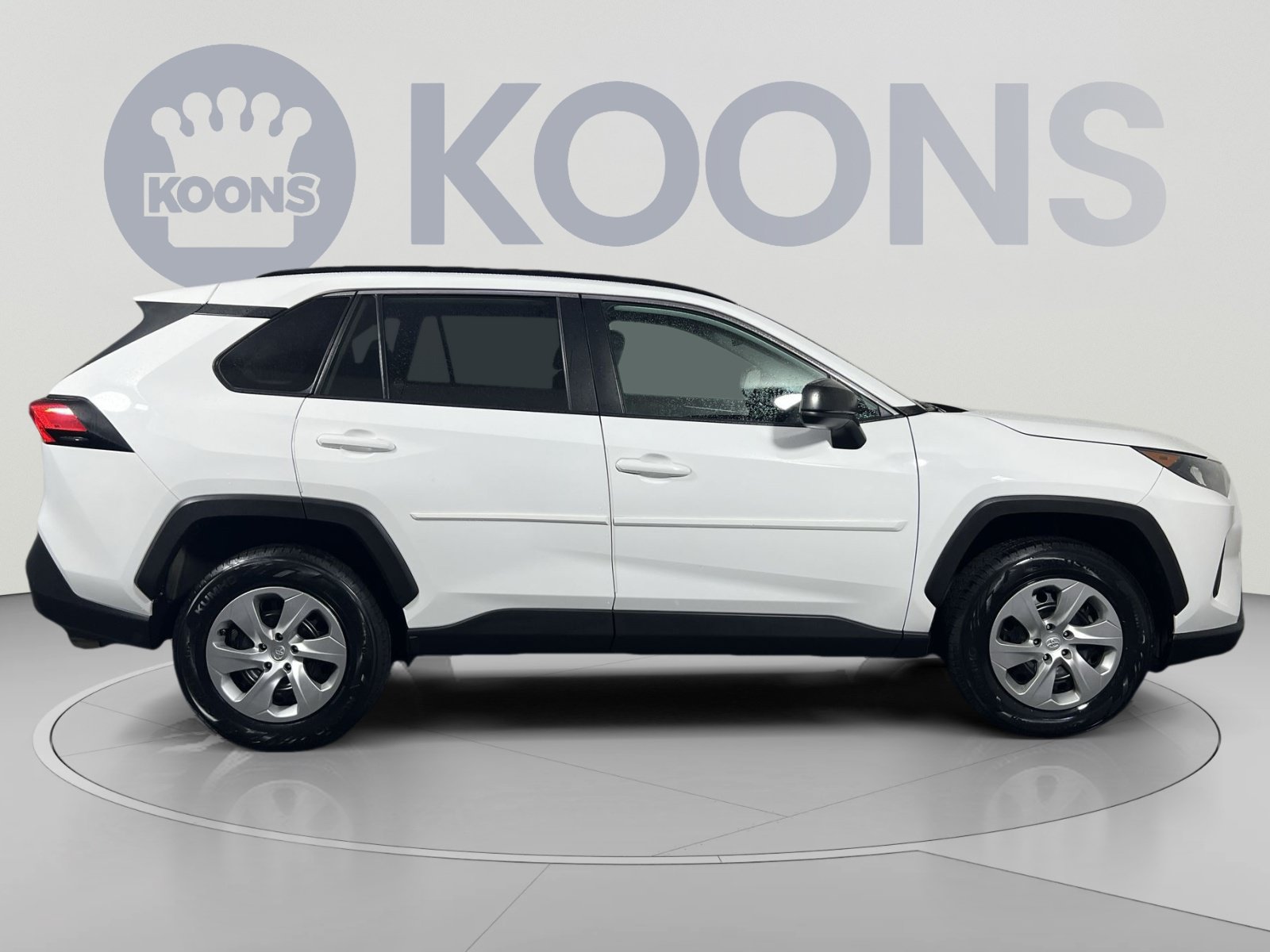 Used 2021 Toyota RAV4 LE AWD/4WD image 7