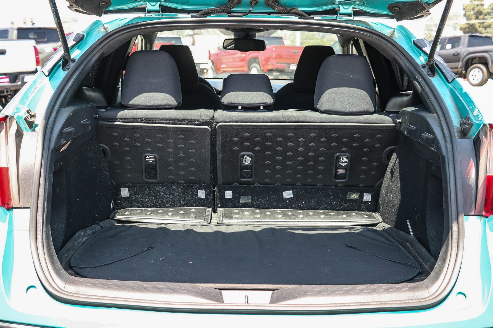 Certified 2018 Toyota C-HR XLE FWD image 26