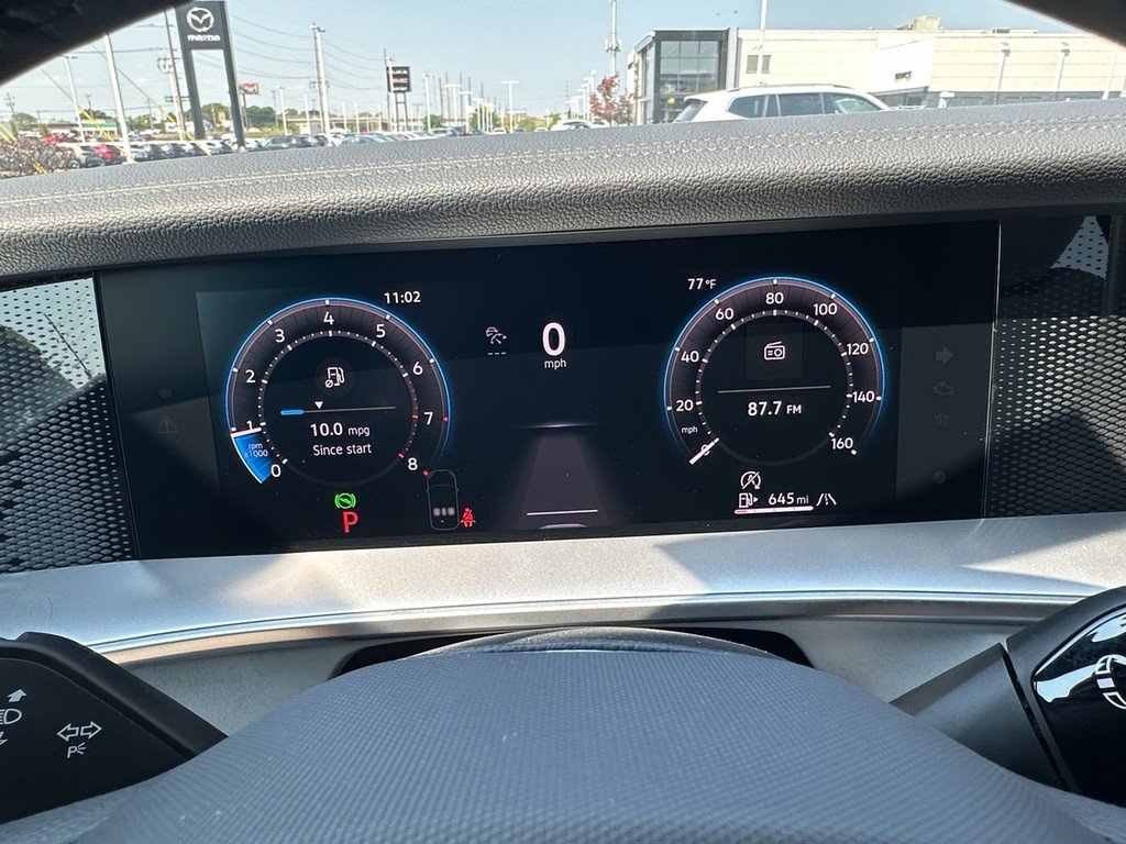 New 2025 Volkswagen Tiguan SE R-Line image 23