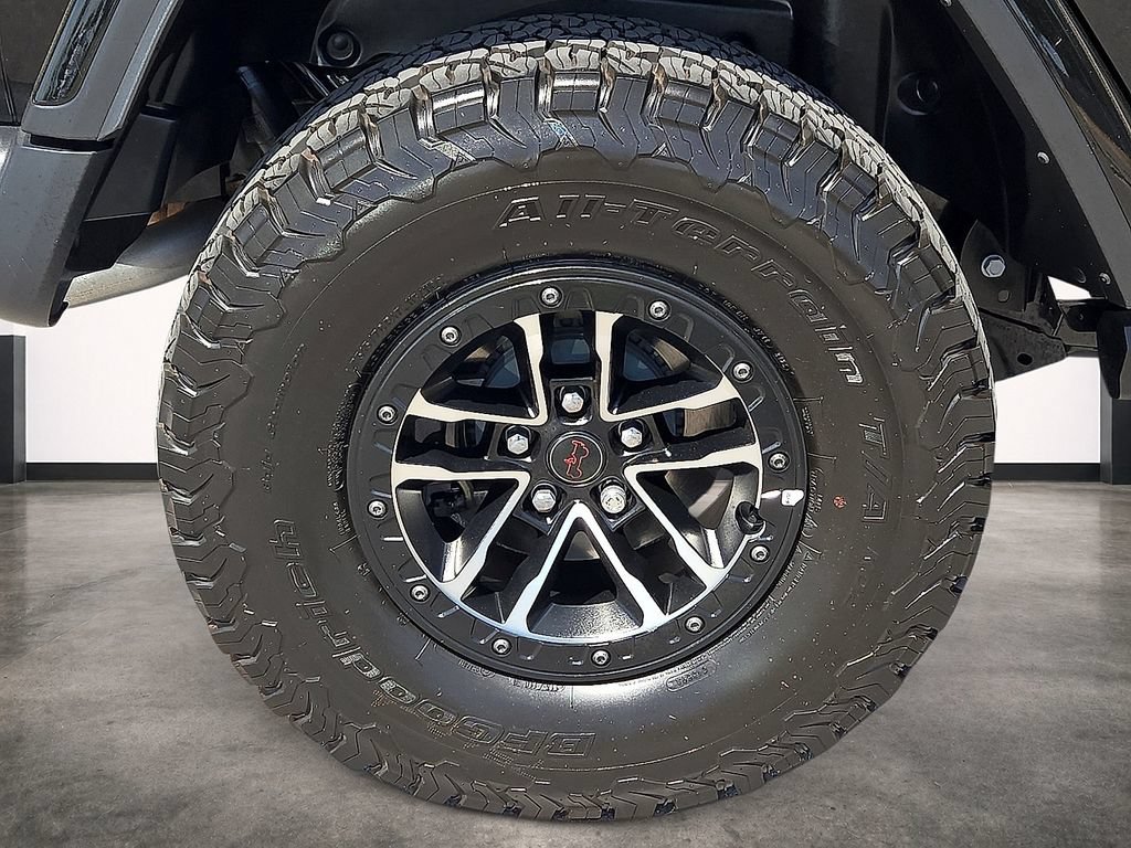 Used 2026 Jeep Wrangler Unlimited Rubicon AWD/4WD image 7