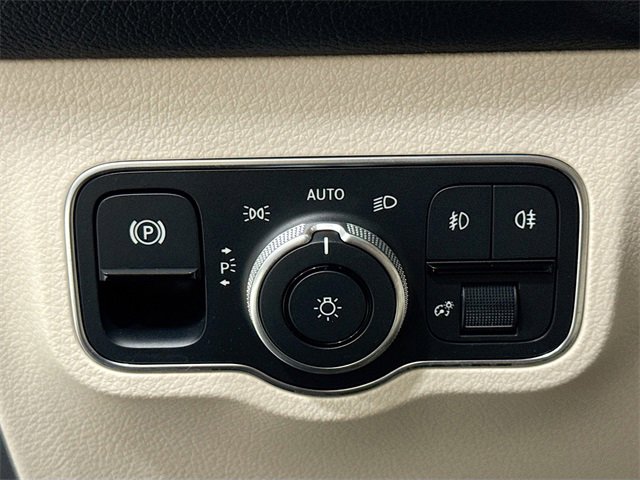 Certified 2024 Mercedes-Benz GLB 250 4MATIC image 10