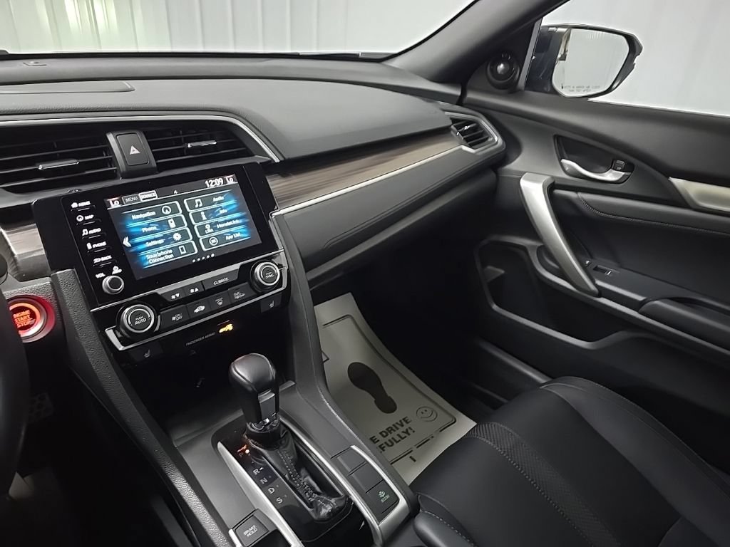 Used 2020 Honda Civic Touring image 26