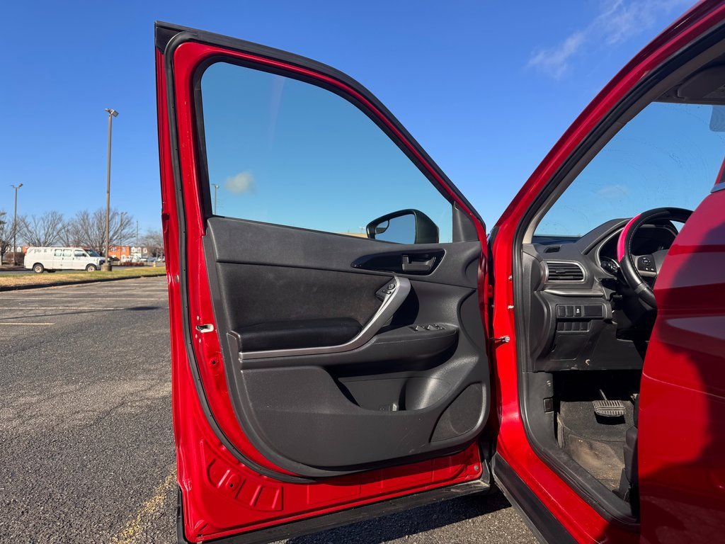 Used 2018 Mitsubishi Eclipse Cross ES image 8