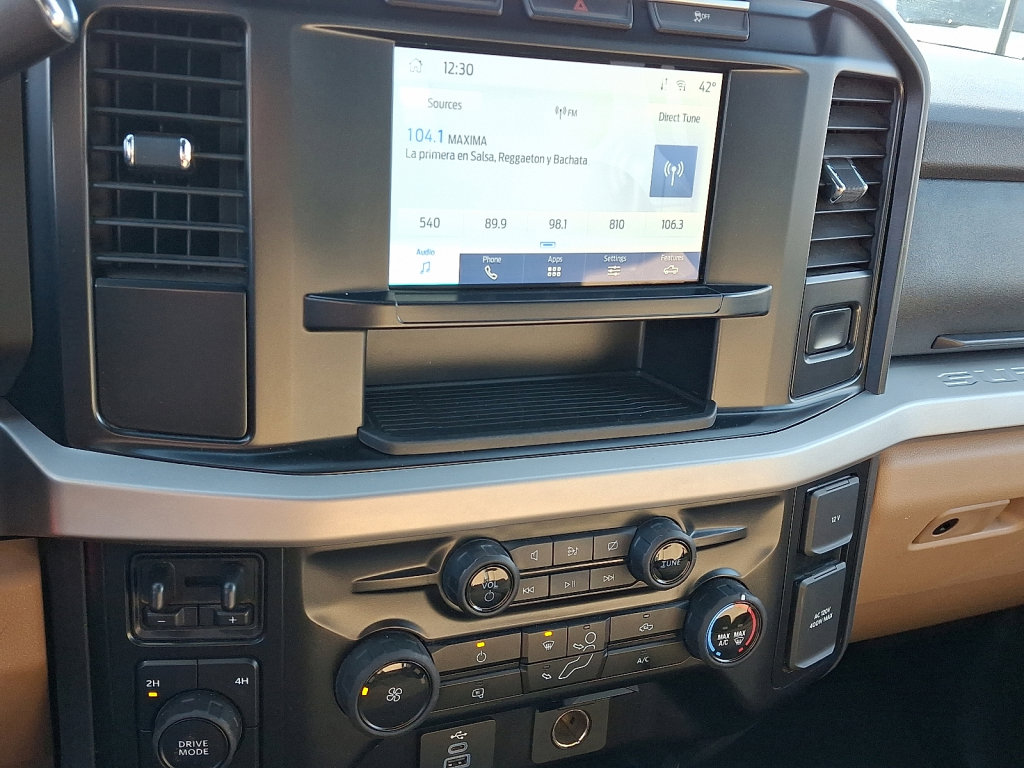 Used 2024 Ford F250 XLT image 28