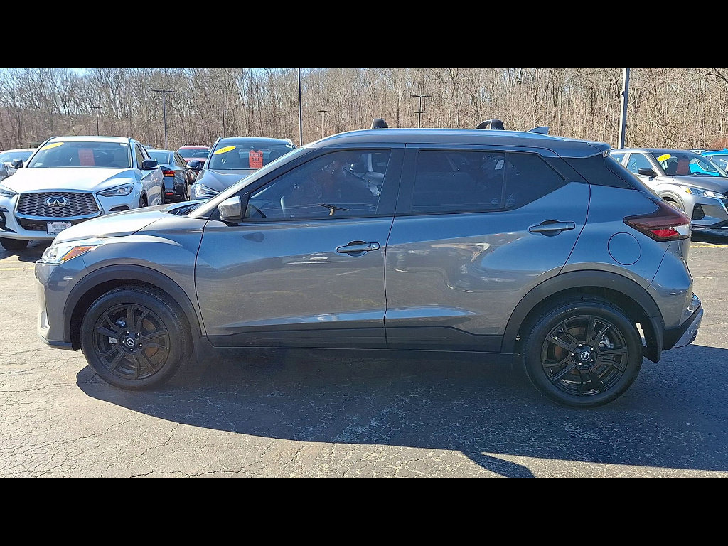 Certified 2024 Nissan Kicks SV w/ Interior Electronics Package image 5