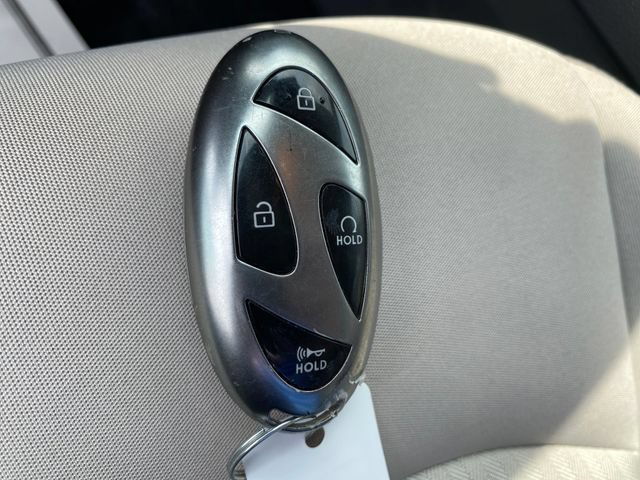 Used 2025 Hyundai Sonata SEL FWD image 24