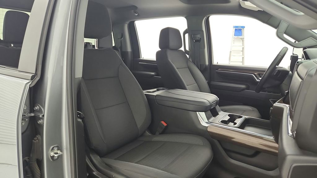 Used 2024 Chevrolet Silverado 2500 LT w/ Texas Edition AWD/4WD image 57