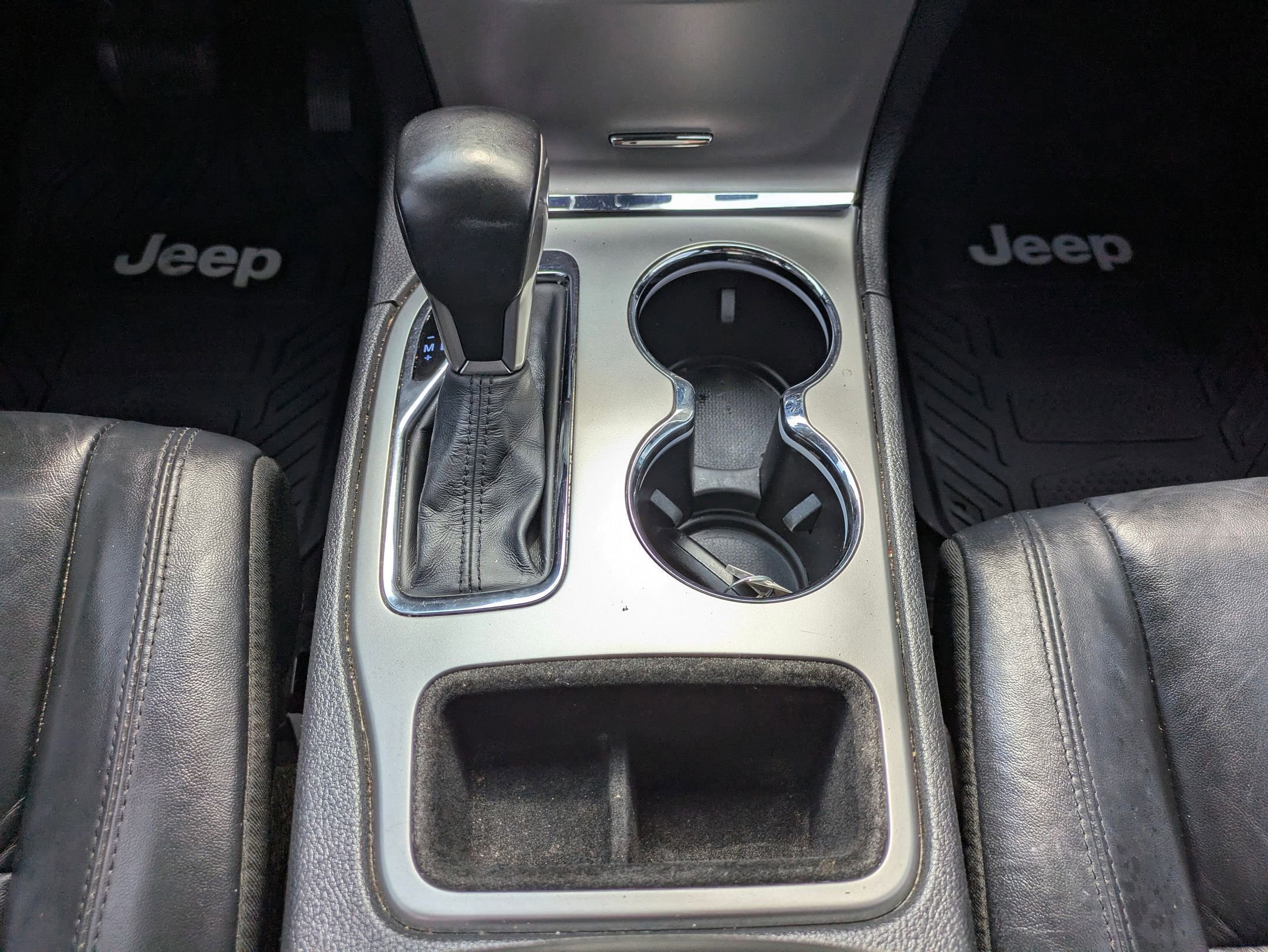 Used 2019 Jeep Grand Cherokee Limited image 19