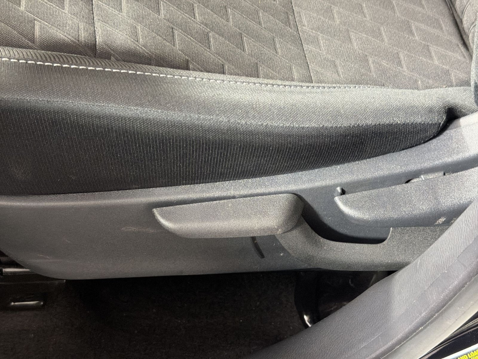 Used 2024 Nissan Kicks SV FWD image 14