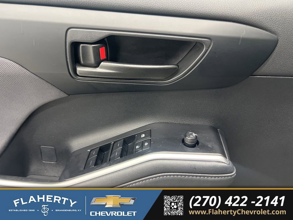Used 2024 Toyota Highlander LE image 22