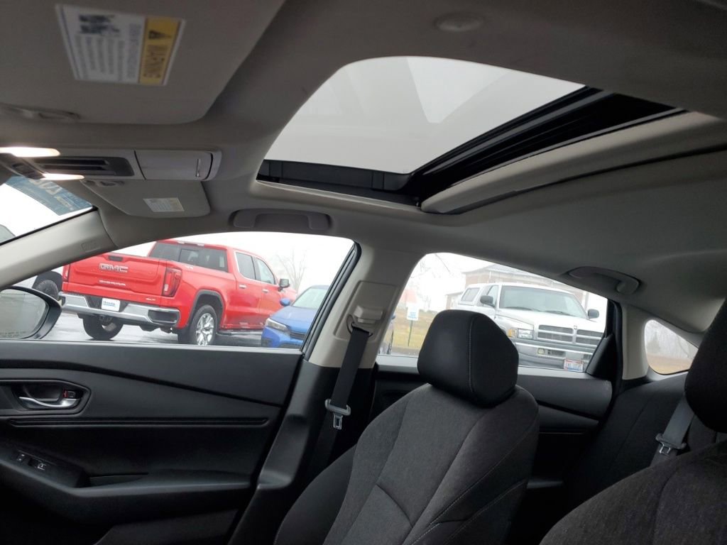 Certified 2024 Honda Accord EX image 13