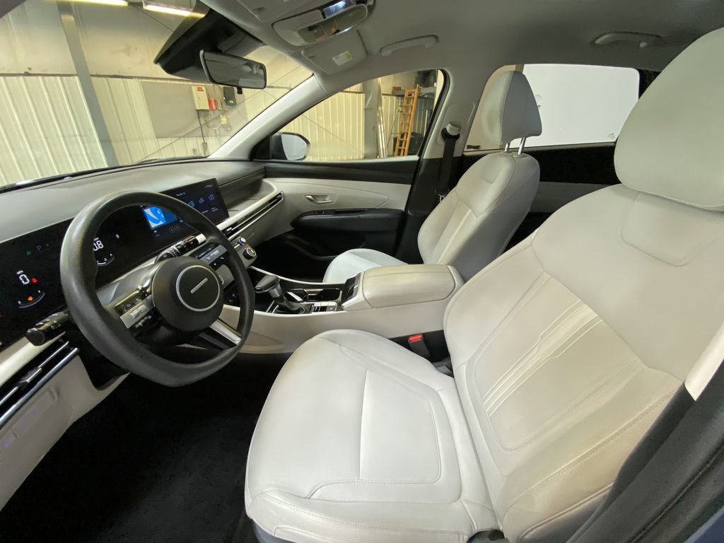 Used 2025 Hyundai Tucson SEL FWD image 21