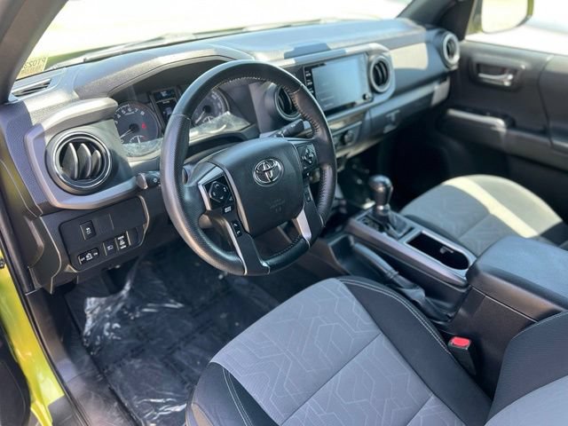 Used 2023 Toyota Tacoma TRD Sport AWD/4WD image 19