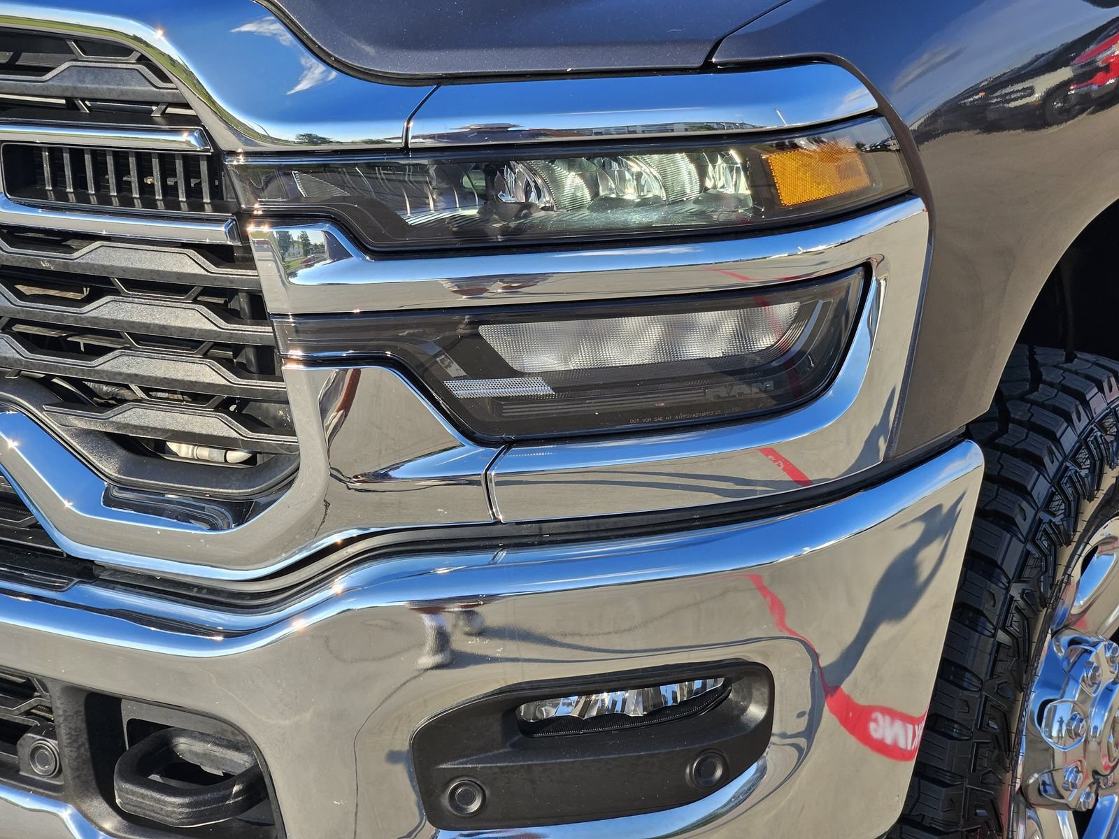 Used 2025 RAM 2500 Tradesman AWD/4WD image 10