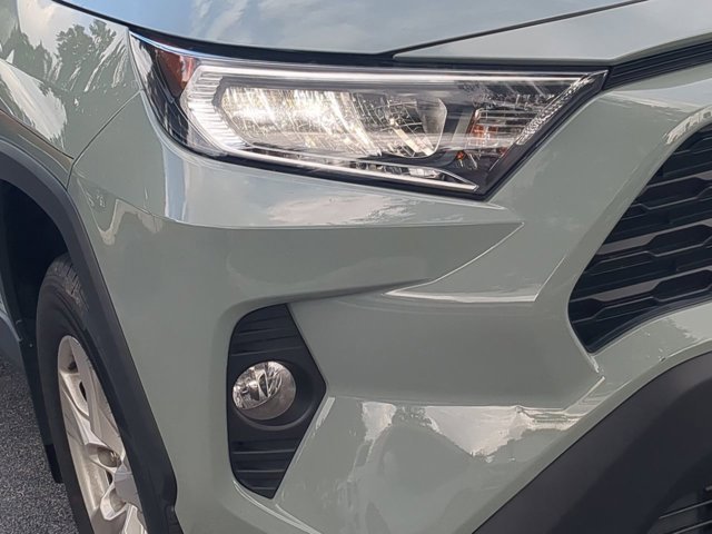 Used 2021 Toyota RAV4 XLE image 10