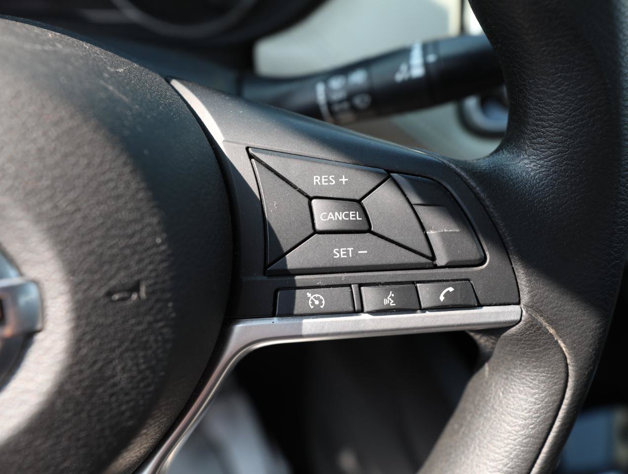 Used 2020 Nissan Versa SV FWD image 18